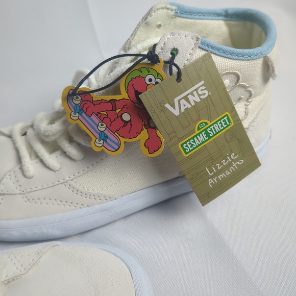 RARE Vans Sesame Street Special Edition men-5.5 women's 7 Lizzie A. - Picture 4 of 16